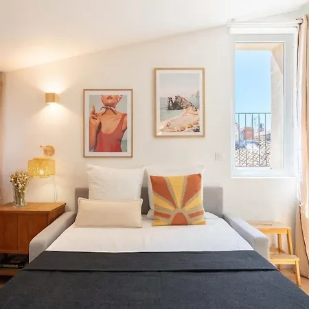Apartamento Beau T2 -terrasse- Central- Bord De 50m - Clim